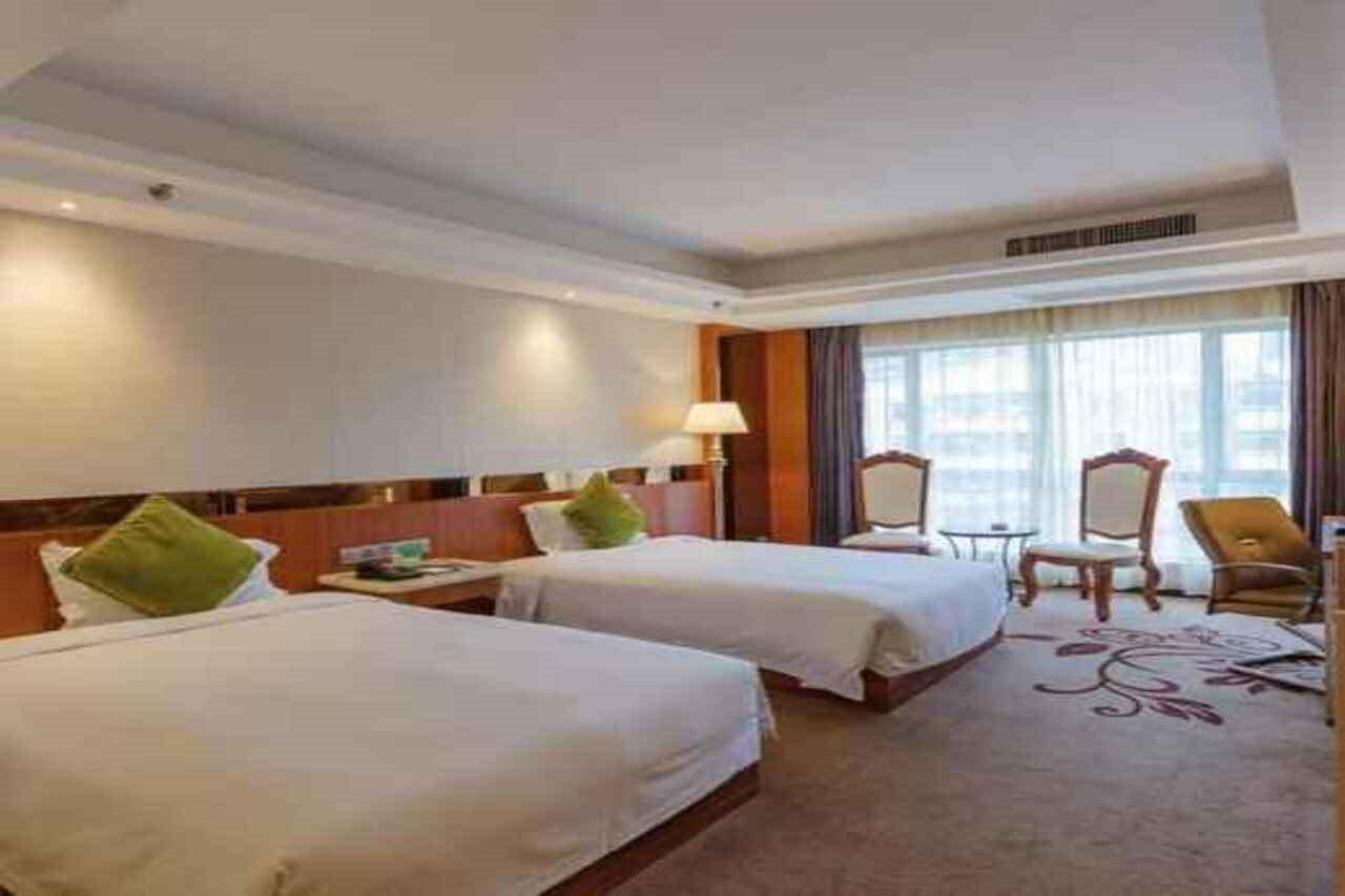 Asian Star Hotel Zhuhai Bagian luar foto