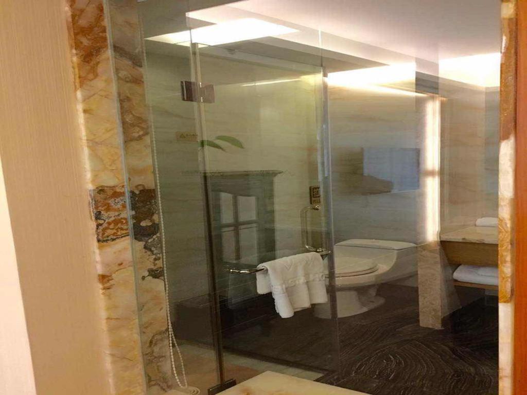 Asian Star Hotel Zhuhai Bagian luar foto