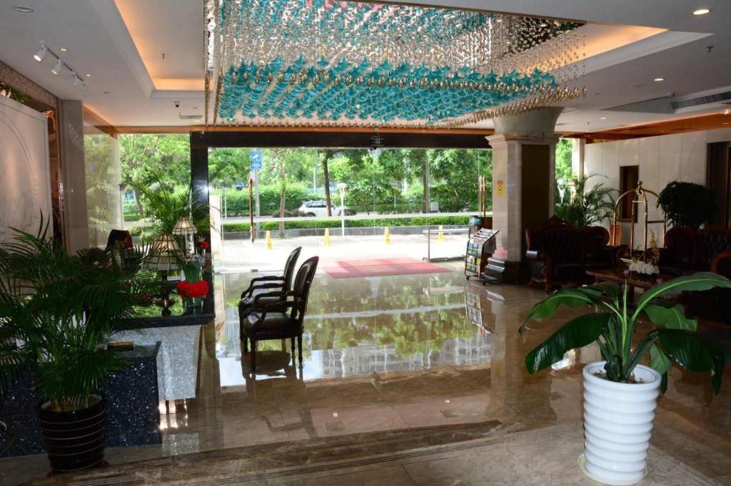 Asian Star Hotel Zhuhai Bagian luar foto