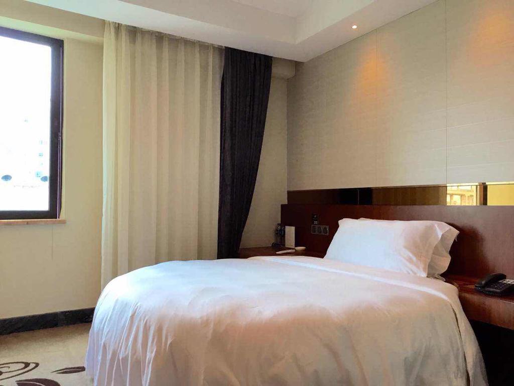 Asian Star Hotel Zhuhai Bagian luar foto