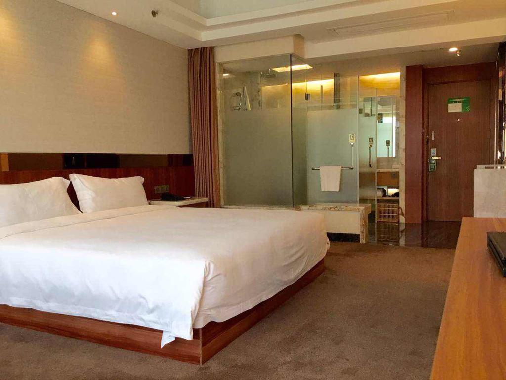Asian Star Hotel Zhuhai Bagian luar foto