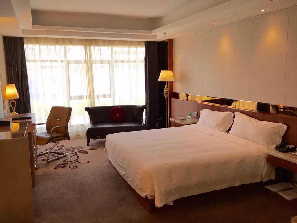 Asian Star Hotel Zhuhai Bagian luar foto