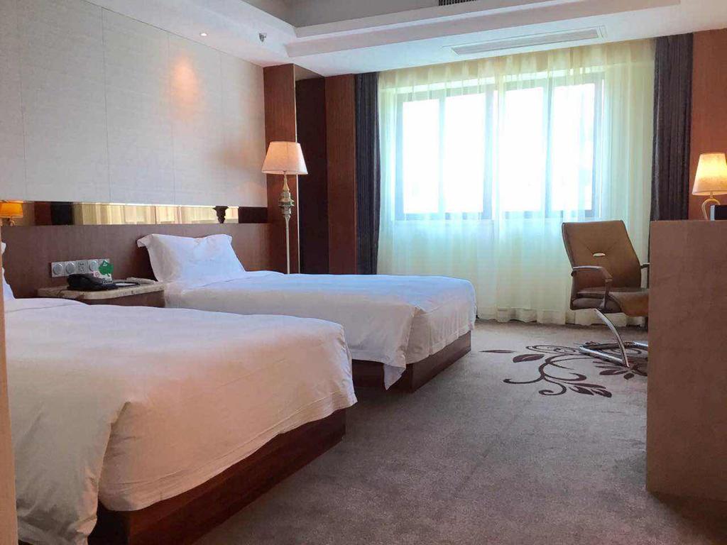 Asian Star Hotel Zhuhai Bagian luar foto