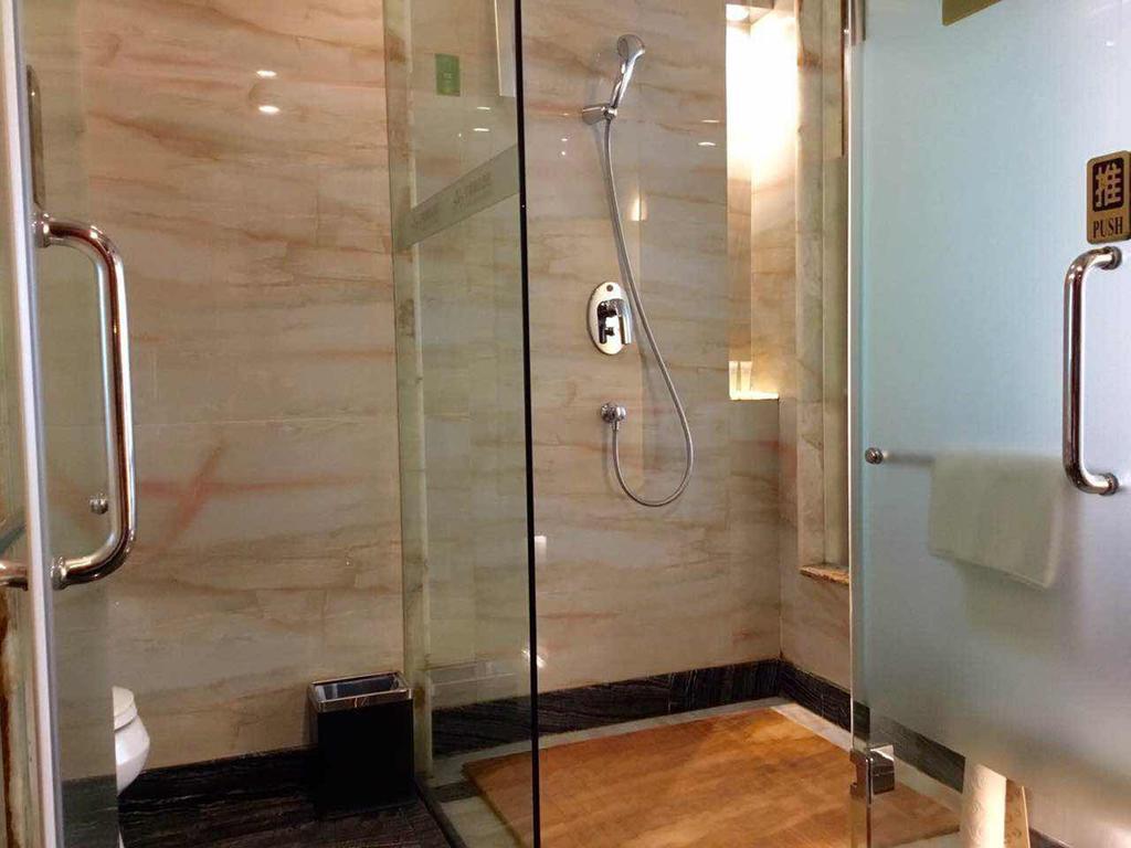 Asian Star Hotel Zhuhai Bagian luar foto