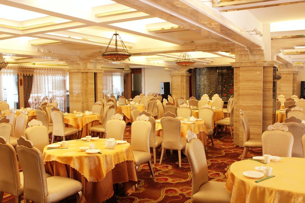 Asian Star Hotel Zhuhai Bagian luar foto